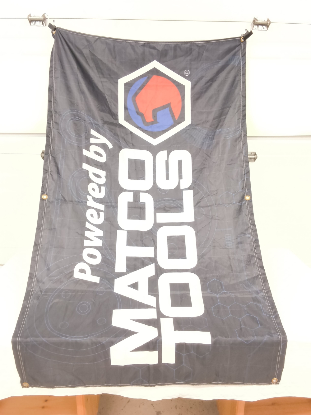 Authentic "Man Cave" Matco Wall Banner Flag - Logo Decor - Picture 4 of 7
